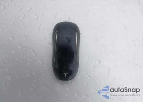 2016 Tesla Model X 60D/70D/75D/90D/P100D из США, поврежденный, VIN 5YJXCBE28GF017426